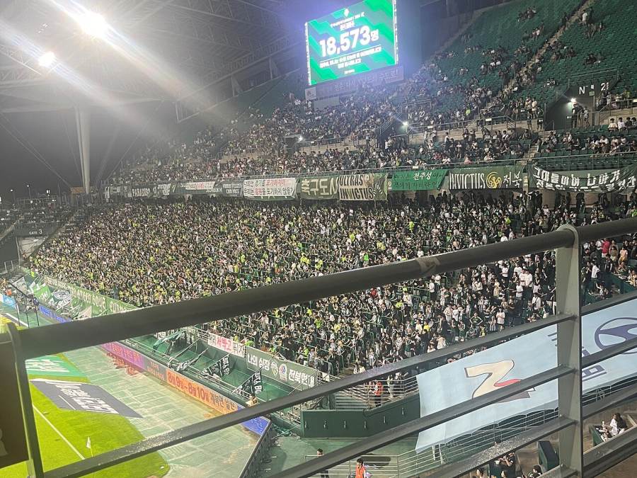 德布劳内 · 比利时 赛事资料图